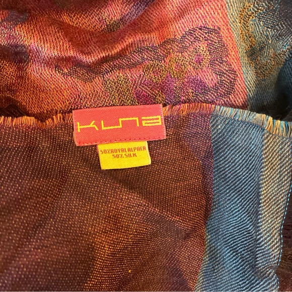 Kuna alpaca/silk scarf 76“ x 36“ - Picture 3 of 3